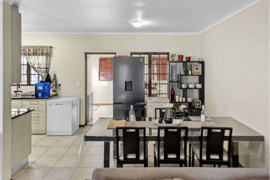 3 Bedroom Property for Sale in Strand South Western Cape